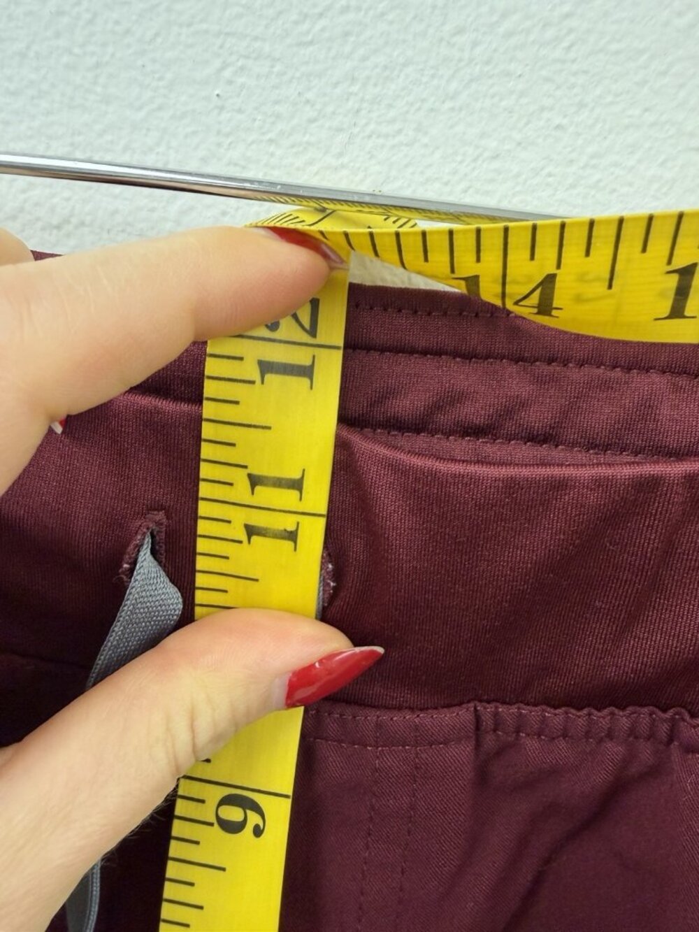 FIGS Scrub Pants Womens XL Burgundy Technical Collection Cargo Pockets T21004 - Picture 11 of 12